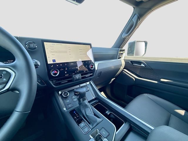 New 2026 Lexus GX 550 AWD/4WD image 30