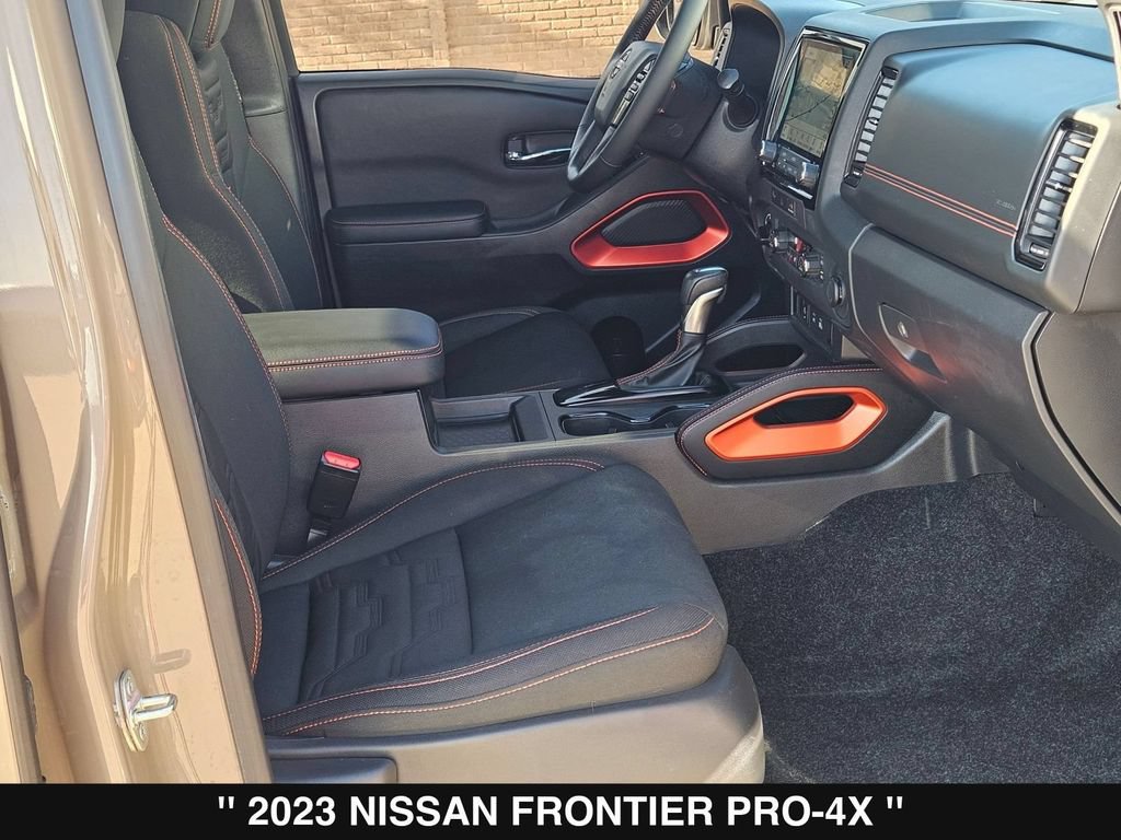 Used 2023 Nissan Frontier PRO-4X w/ Technology Package AWD/4WD image 27