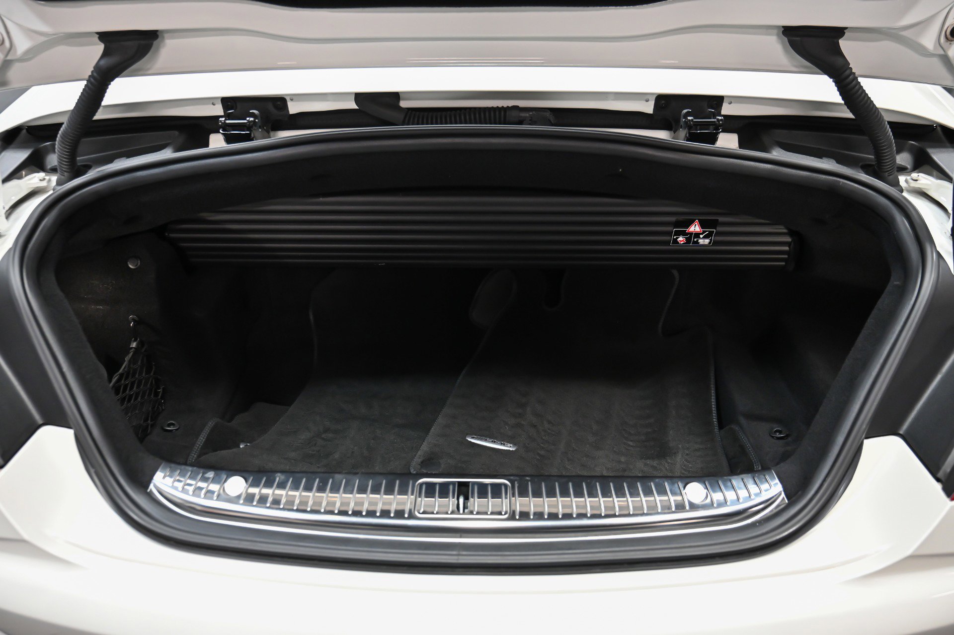 Used 2019 Mercedes-Benz S 63 AMG 4MATIC Cabriolet w/ Driver Assistance Package image 53