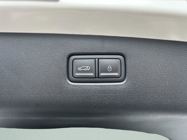 Used 2026 Genesis GV70 2.5T image 16