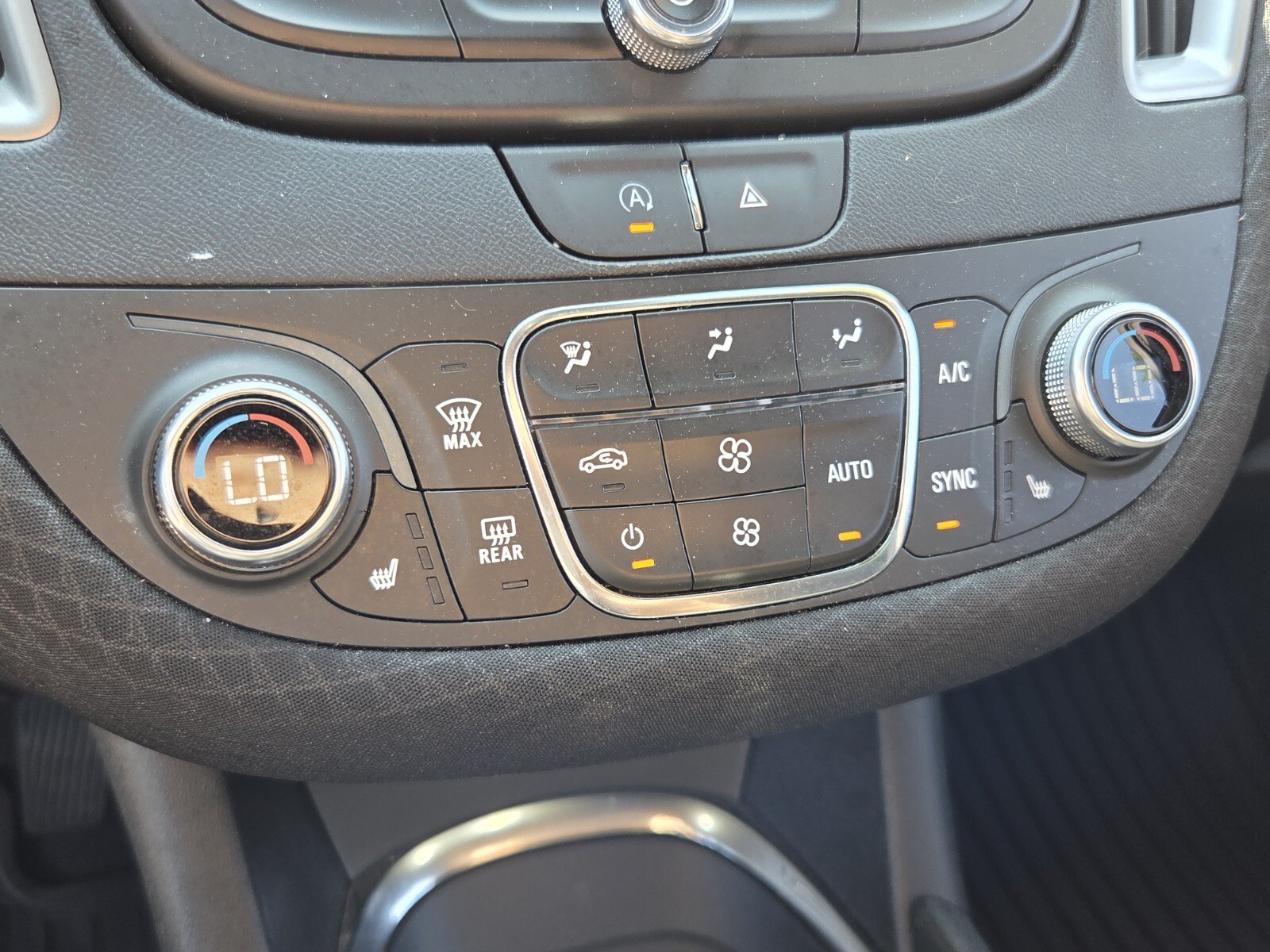 Certified 2023 Chevrolet Malibu LT FWD image 28