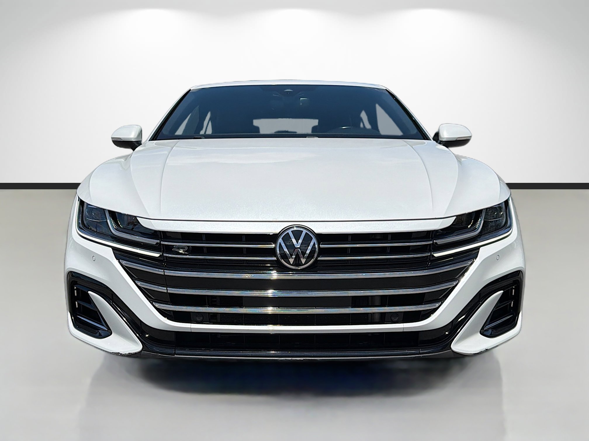 Used 2022 Volkswagen Arteon SE FWD image 8