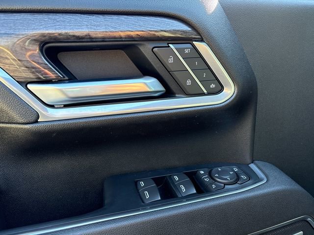 Used 2025 Chevrolet Silverado 2500 LTZ w/ Trail Boss Package AWD/4WD image 17