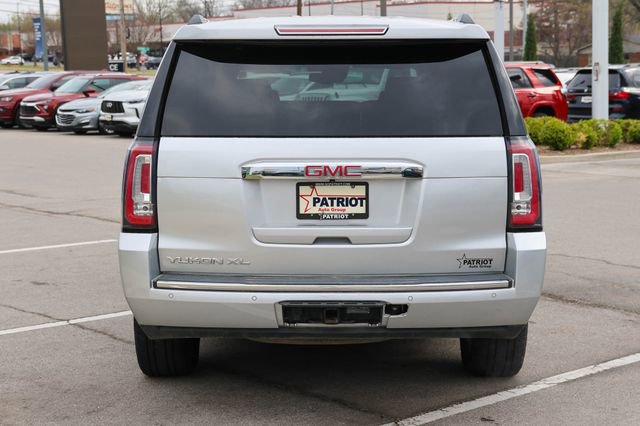 Used 2020 GMC Yukon XL Denali AWD/4WD image 4