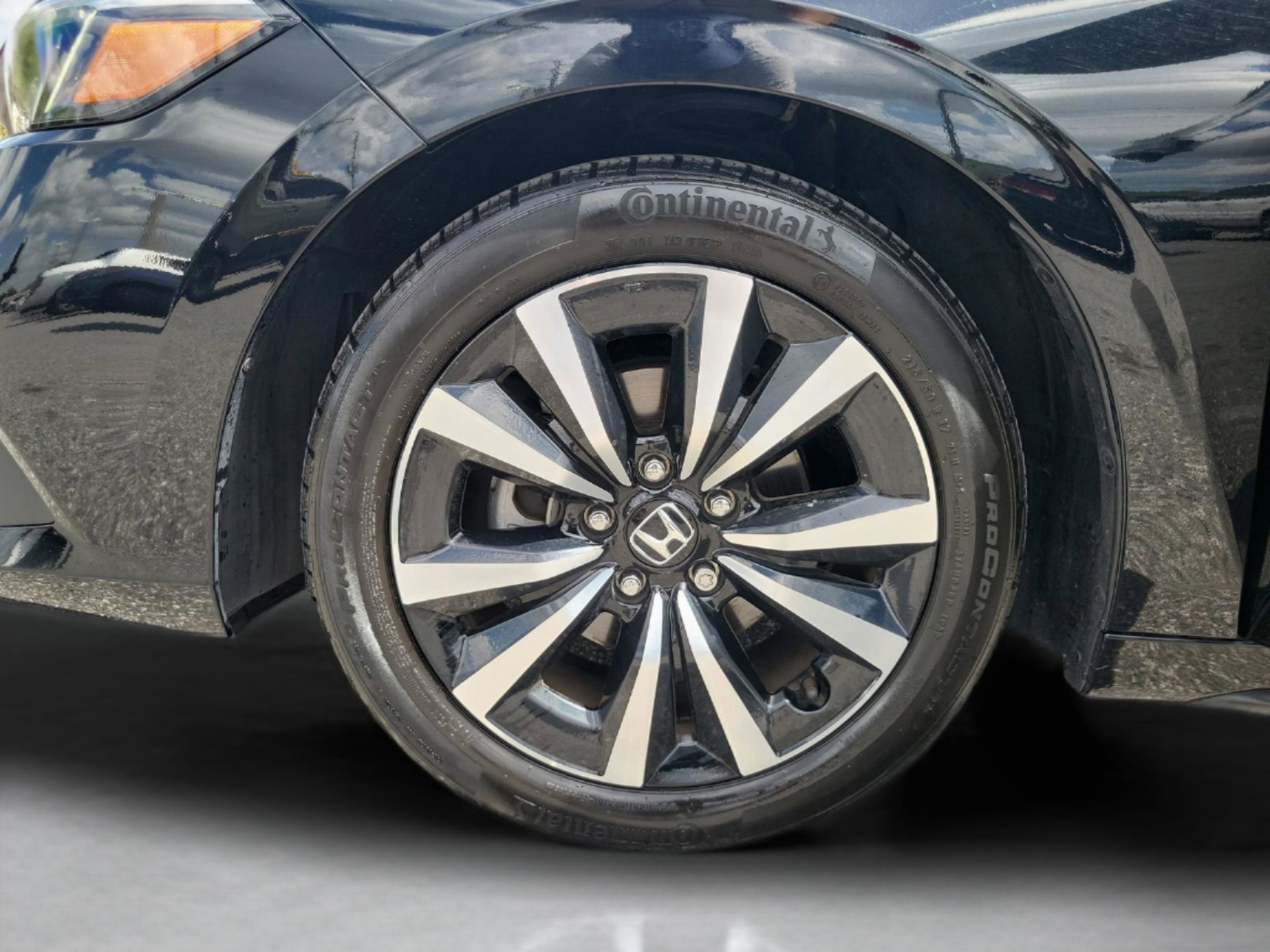 Certified 2024 Honda Civic EX-L image 26