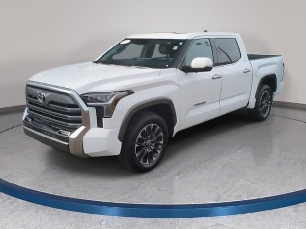 Used 2022 Toyota Tundra Limited image 1