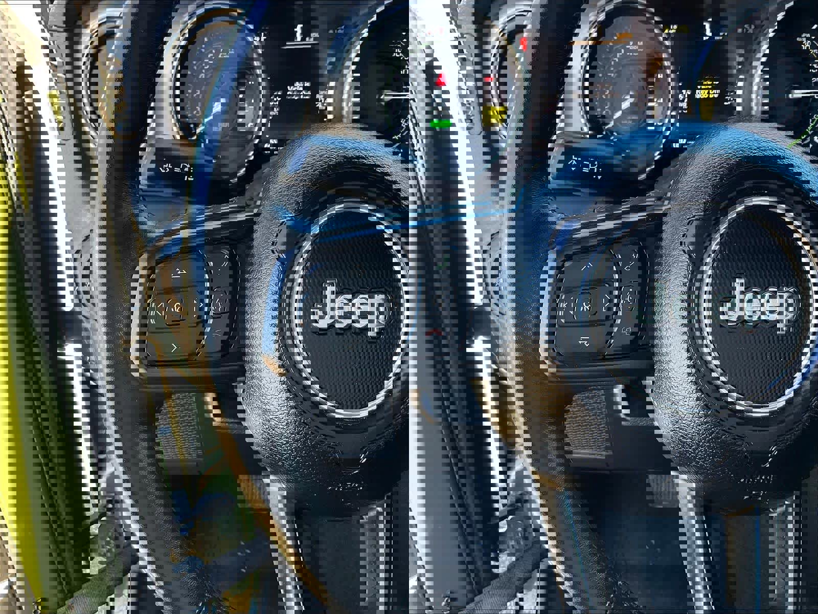 Used 2023 Jeep Wrangler Unlimited w/ Cold Weather Group image 23