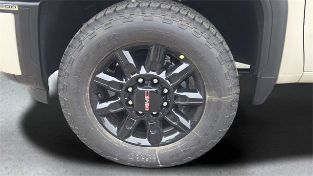 New 2026 GMC Sierra 2500 AT4 image 19