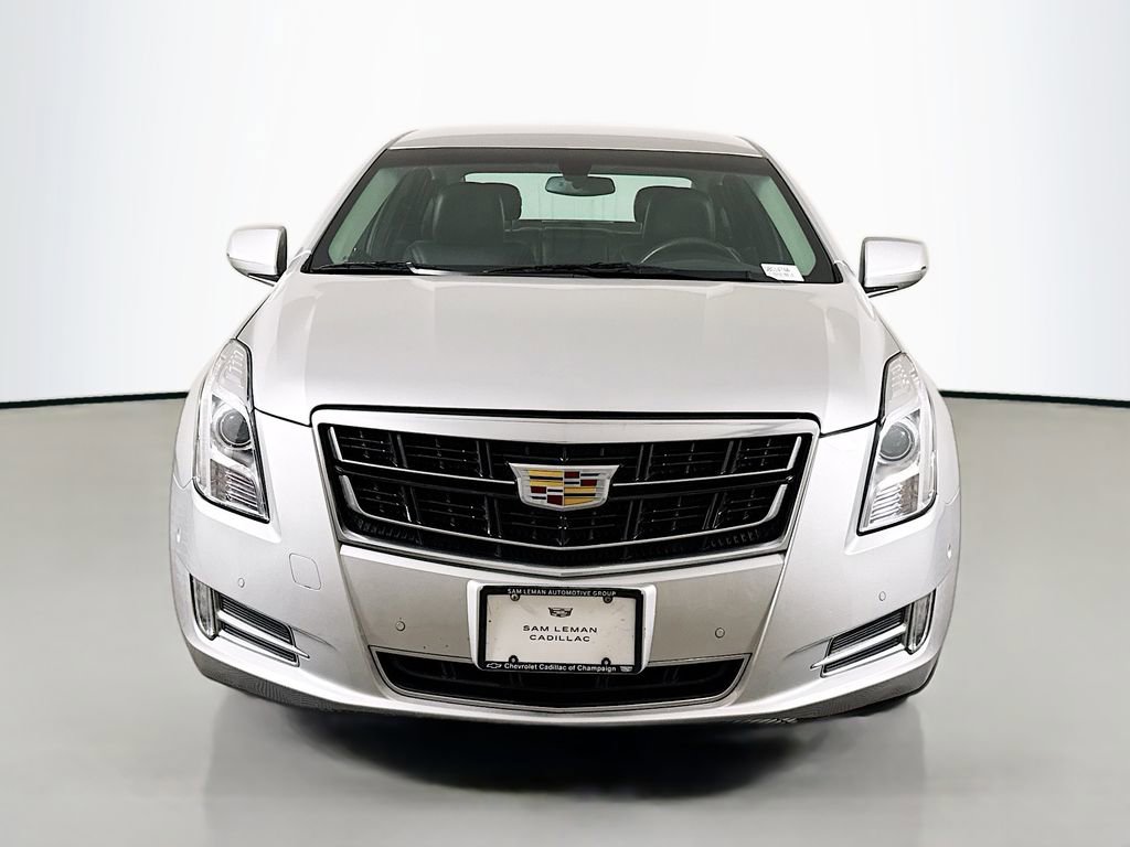 Used 2017 Cadillac XTS Luxury image 2