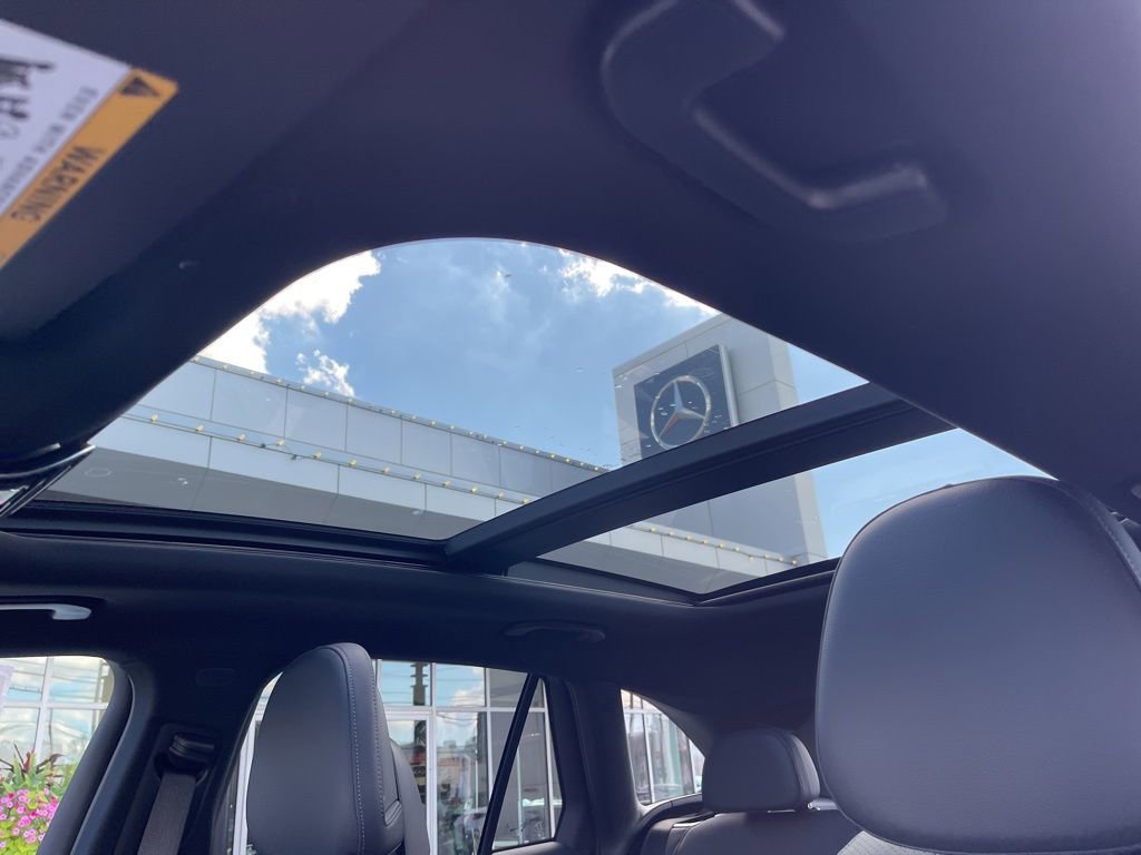 New 2026 Mercedes-Benz GLC 300 4MATIC image 28