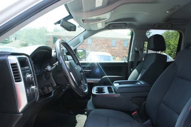 Used 2018 Chevrolet Silverado 1500 LT w/ All Star Edition AWD/4WD image 12