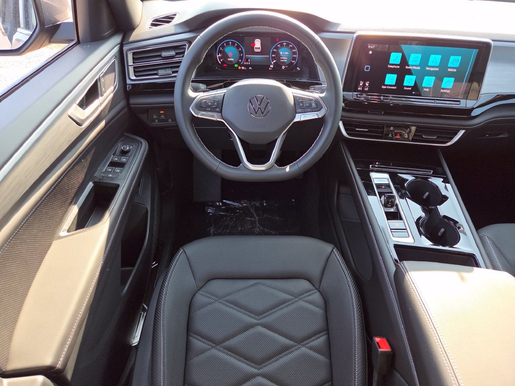 New 2026 Volkswagen Atlas Cross Sport SE AWD/4WD image 16