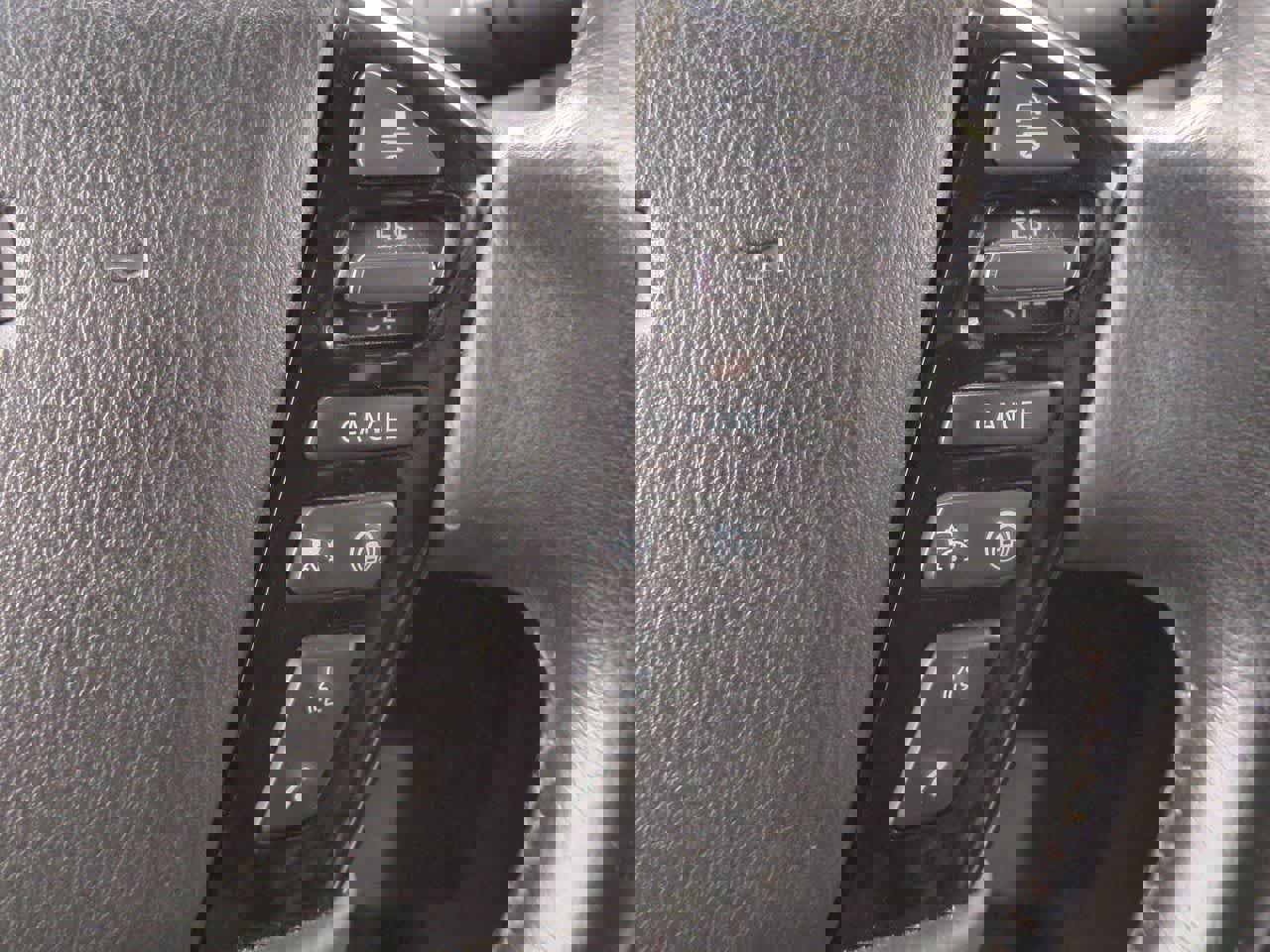 Used 2021 Nissan Armada SV image 25