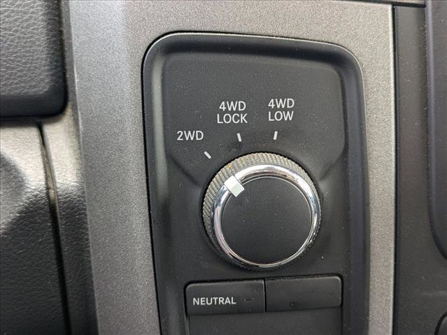 Used 2017 RAM 2500 Tradesman w/ Chrome Appearance Group AWD/4WD image 6