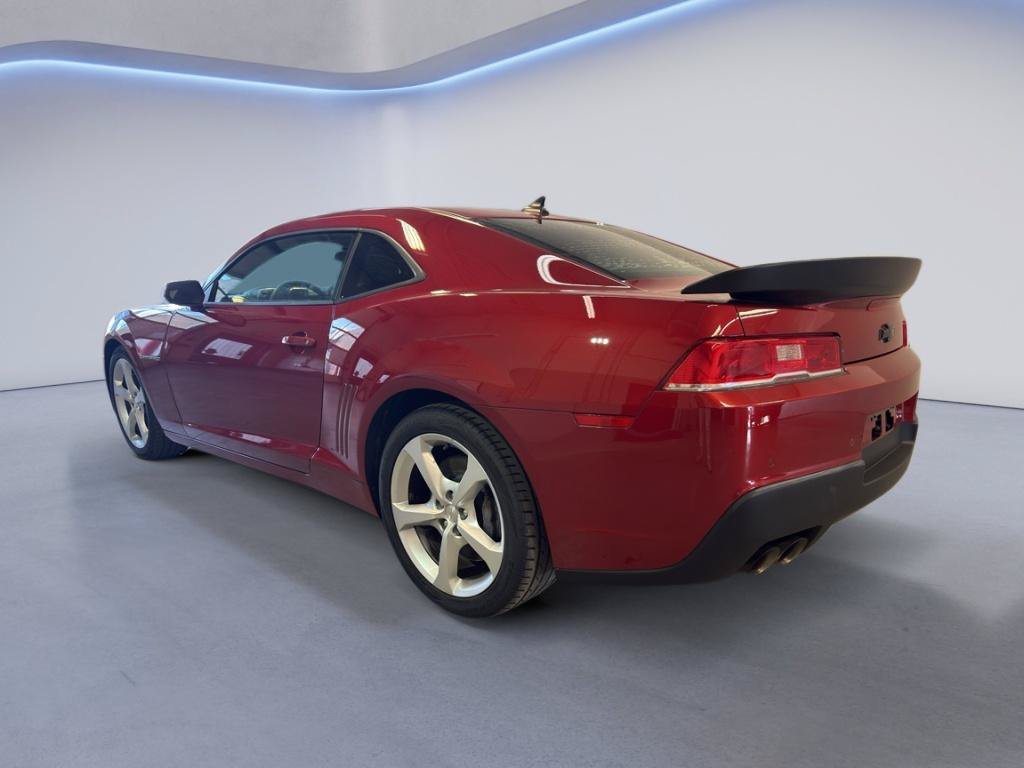 Used 2015 Chevrolet Camaro SS w/ Rear Vision Package RWD image 5