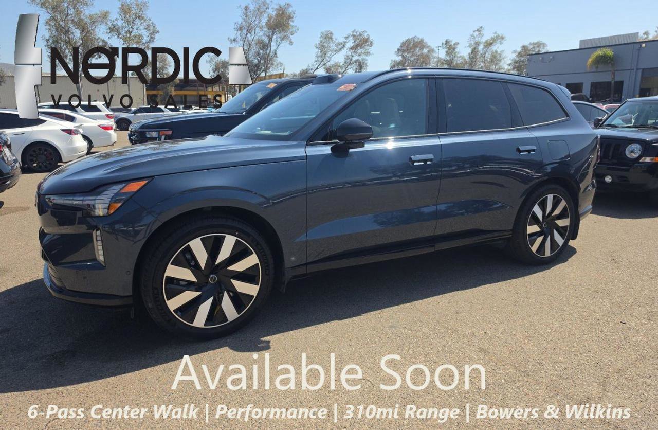 Used 2025 Volvo EX90 Ultra AWD/4WD image 1