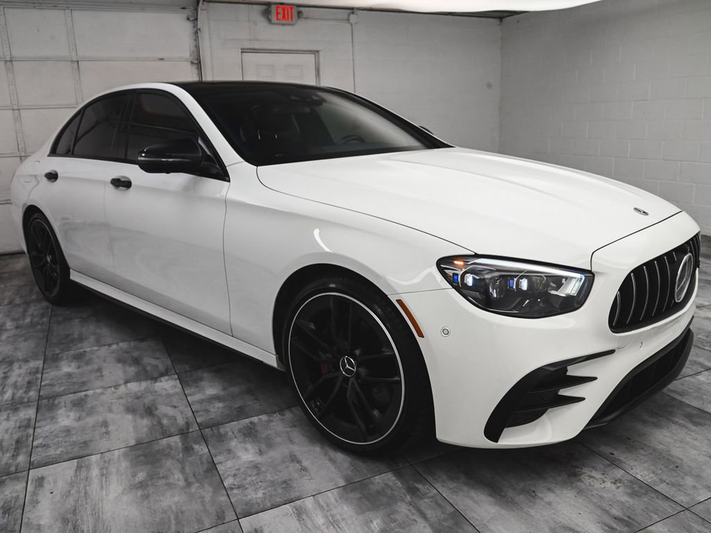 Used 2022 Mercedes-Benz E 53 AMG 4MATIC Sedan image 3