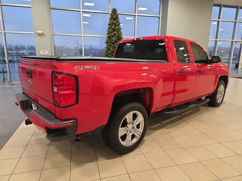 Used 2017 Chevrolet Silverado 1500 Custom w/ Custom Convenience Package image 7