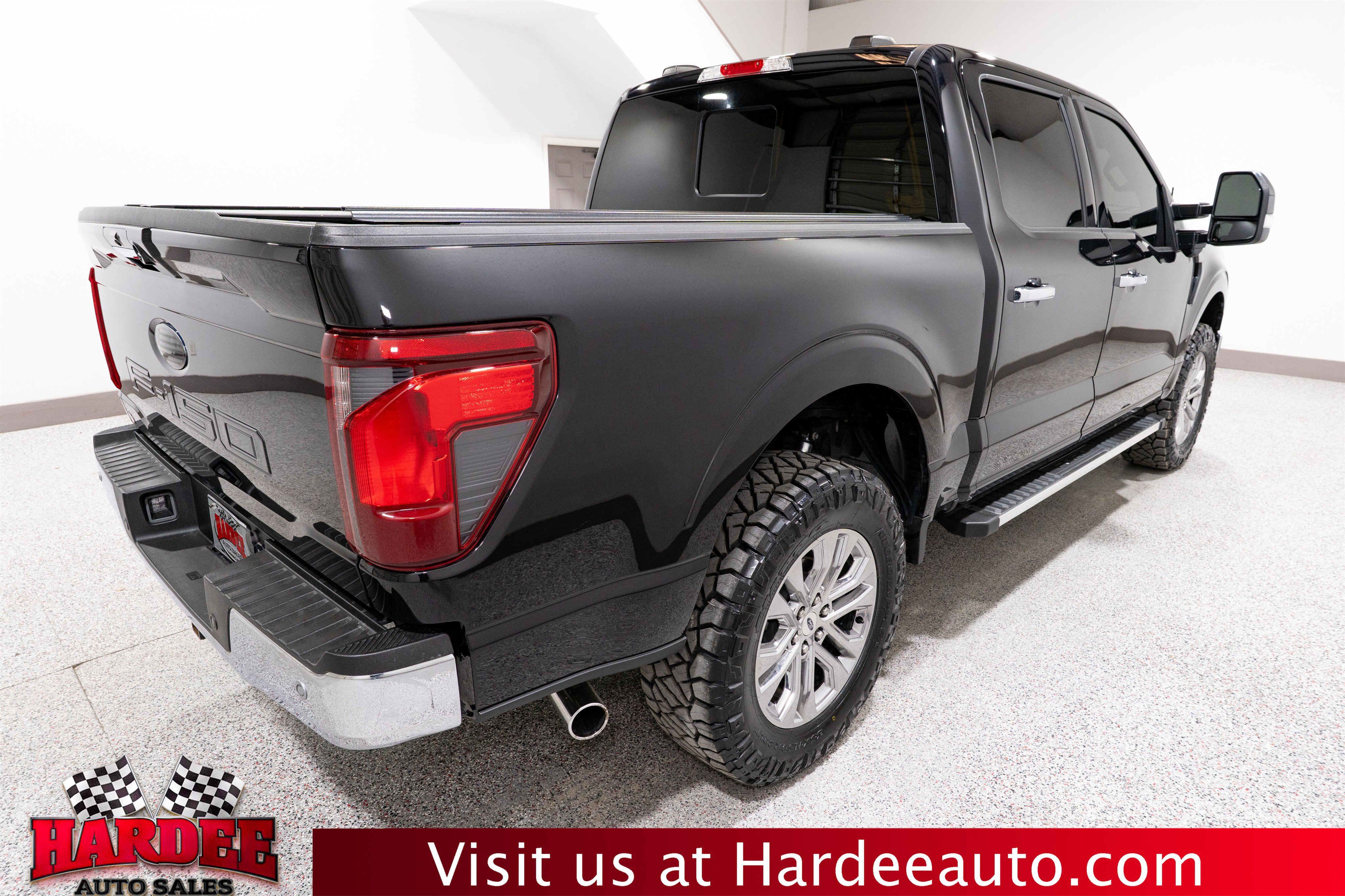 Used 2024 Ford F150 XLT w/ Equipment Group 302A MID AWD/4WD image 5