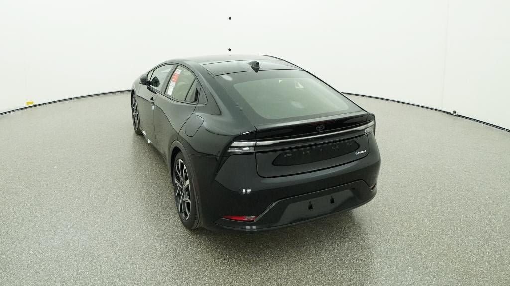 New 2026 Toyota Prius Plug-In Hybrid FWD image 6