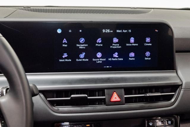 Certified 2025 Kia Seltos EX w/ EX Sunroof Package FWD image 17