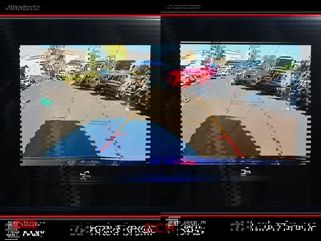 Used 2024 Chevrolet Trax LT w/ Sunroof Package image 13