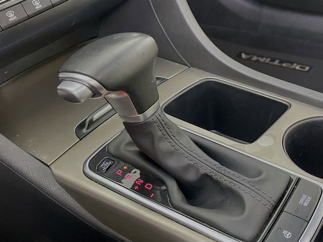 Used 2017 Kia Optima SX image 18