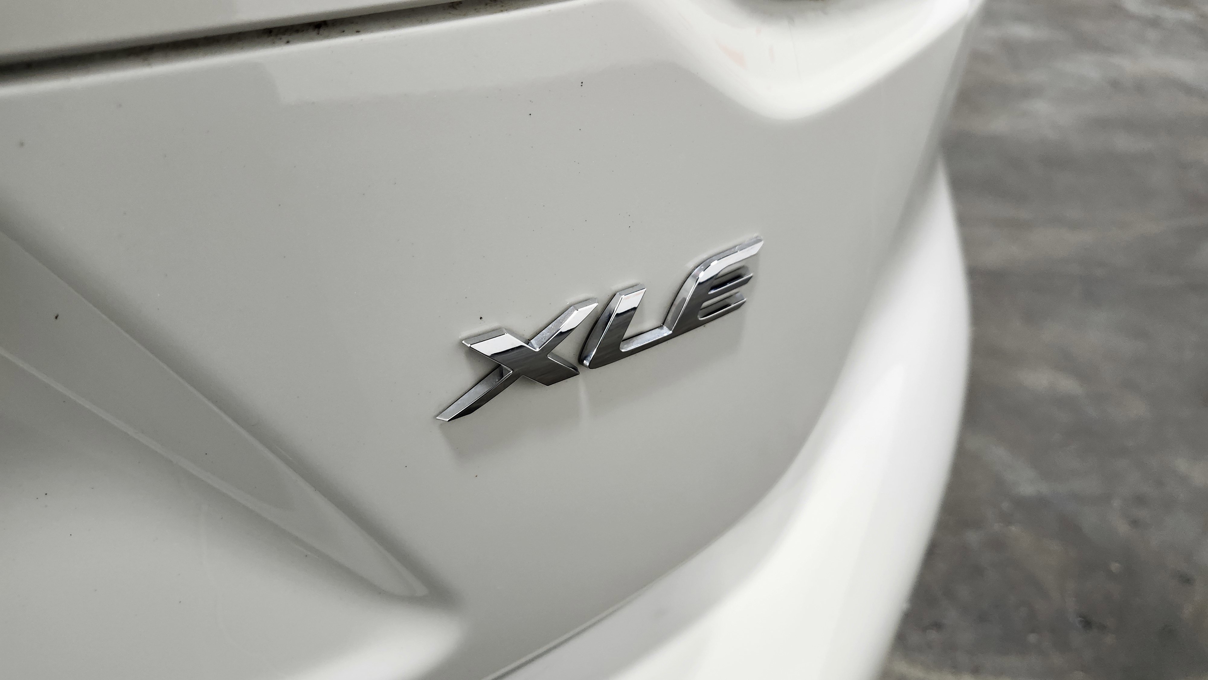 Used 2020 Toyota Corolla XLE image 21