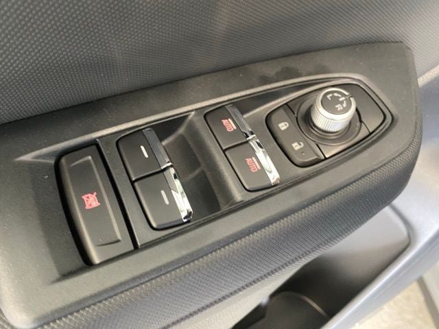 Used 2025 Subaru Forester Limited AWD/4WD image 9