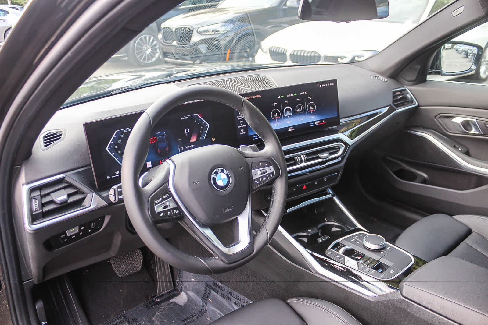 Used 2024 BMW 330i Sedan w/ Convenience Package RWD image 16