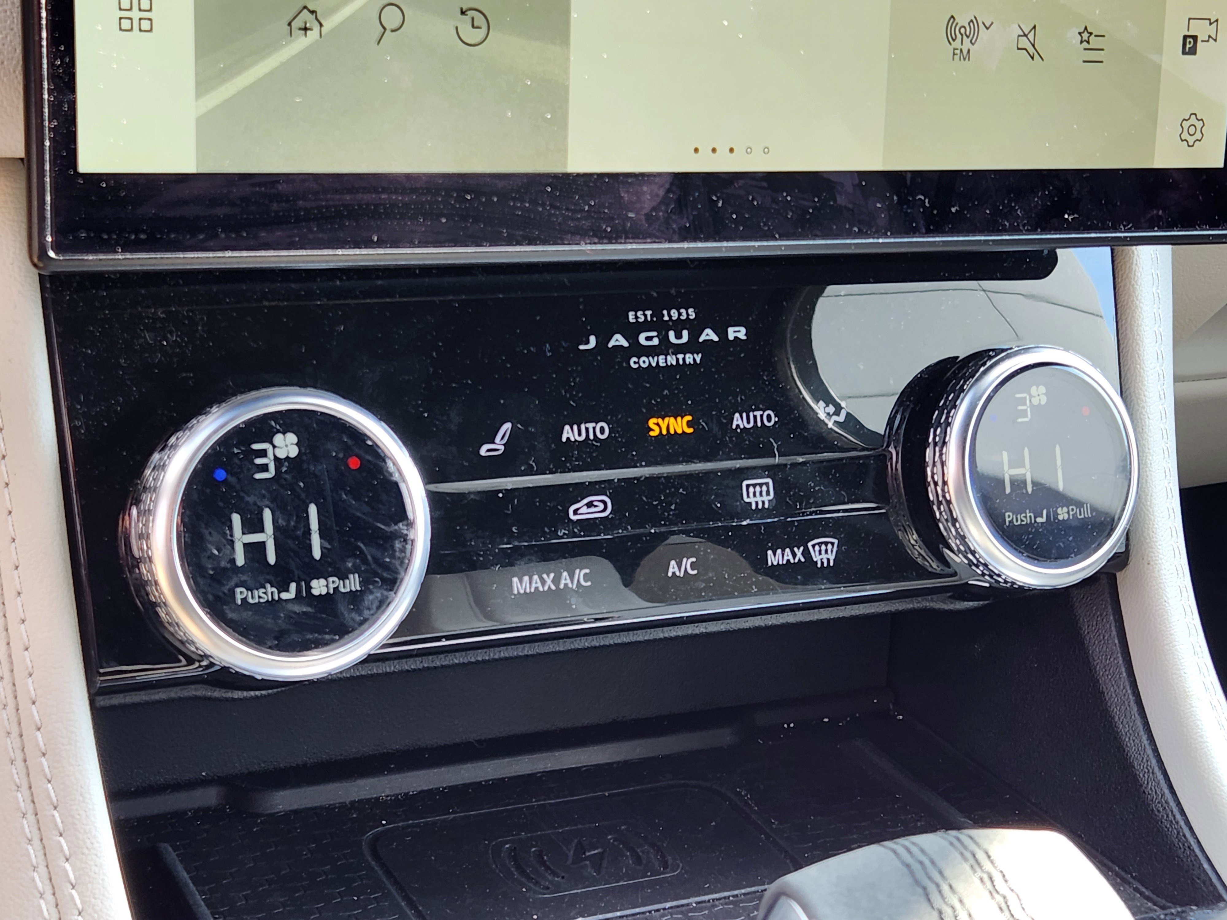 Certified 2023 Jaguar F-PACE S image 19