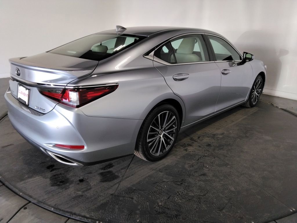 Used 2022 Lexus ES 350 w/ Premium Package image 5