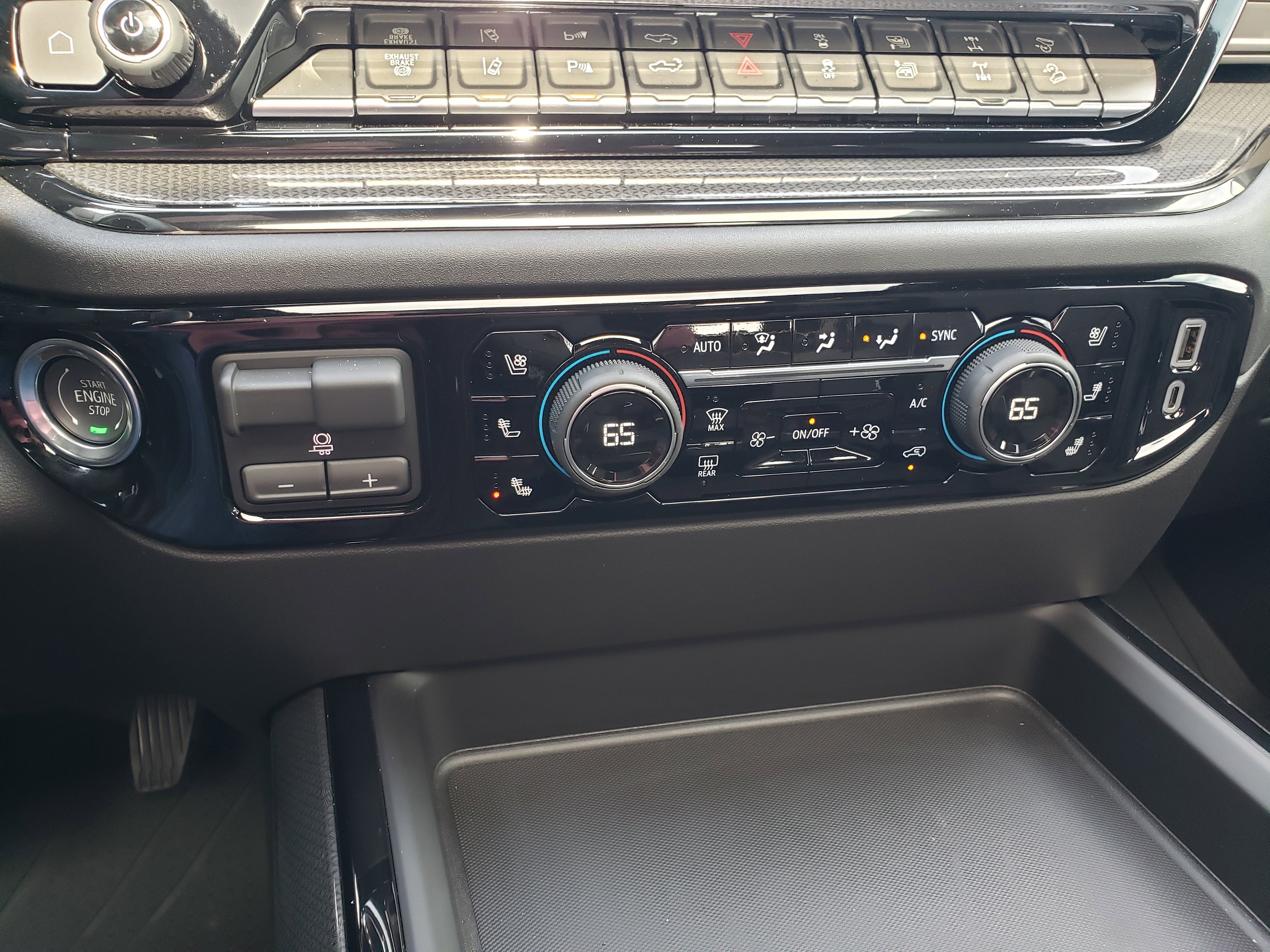 Used 2026 Chevrolet Silverado 2500 ZR2 image 25