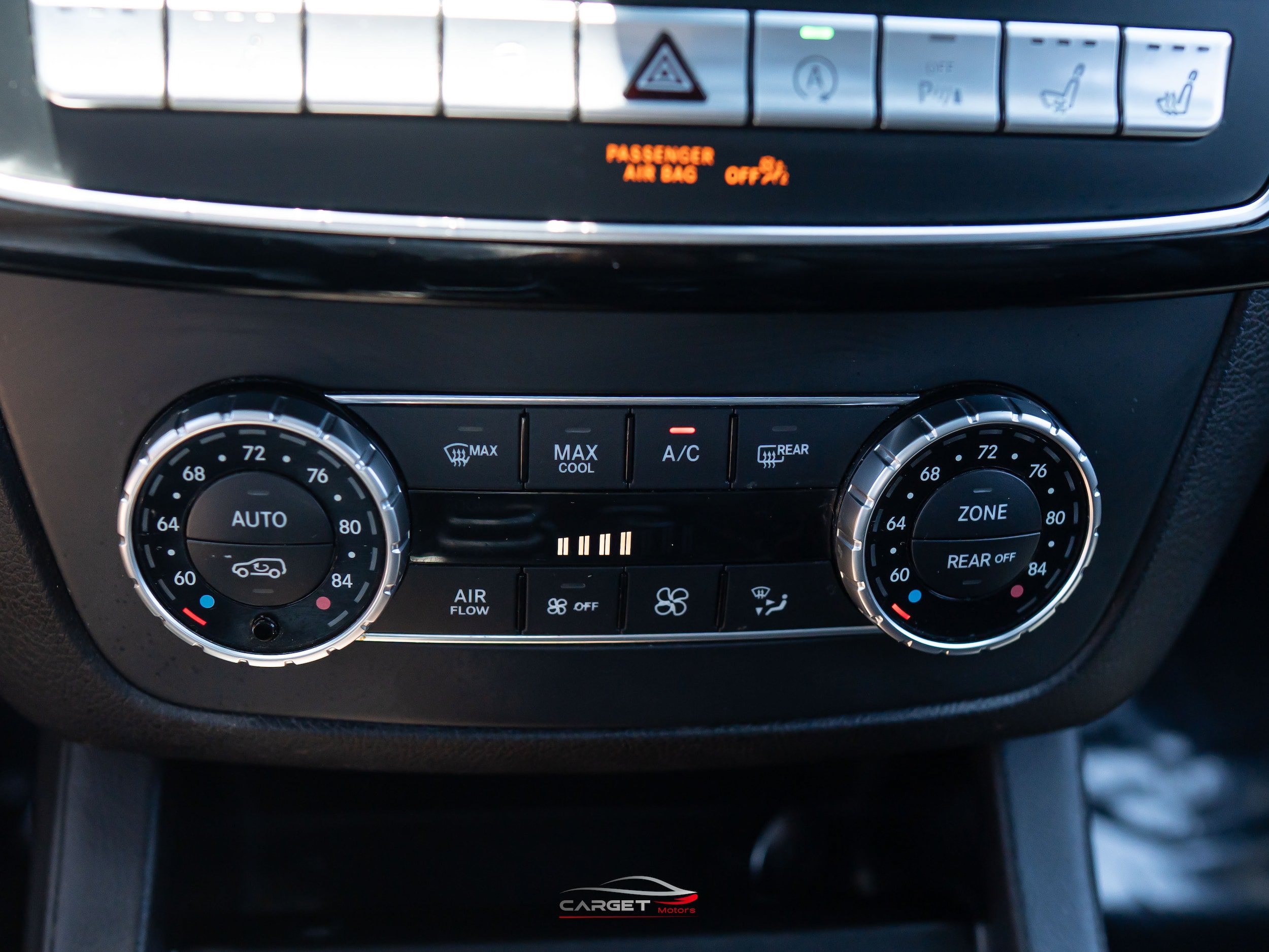 Used 2018 Mercedes-Benz GLS 550 4MATIC w/ Driver Assistance Package image 31