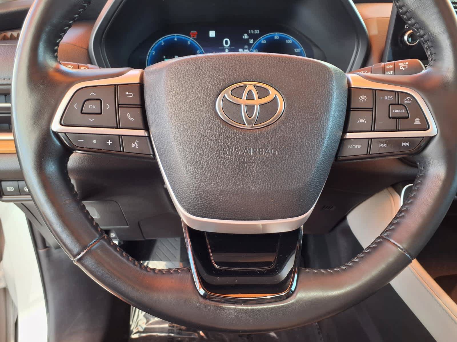 Used 2024 Toyota Grand Highlander AWD image 22