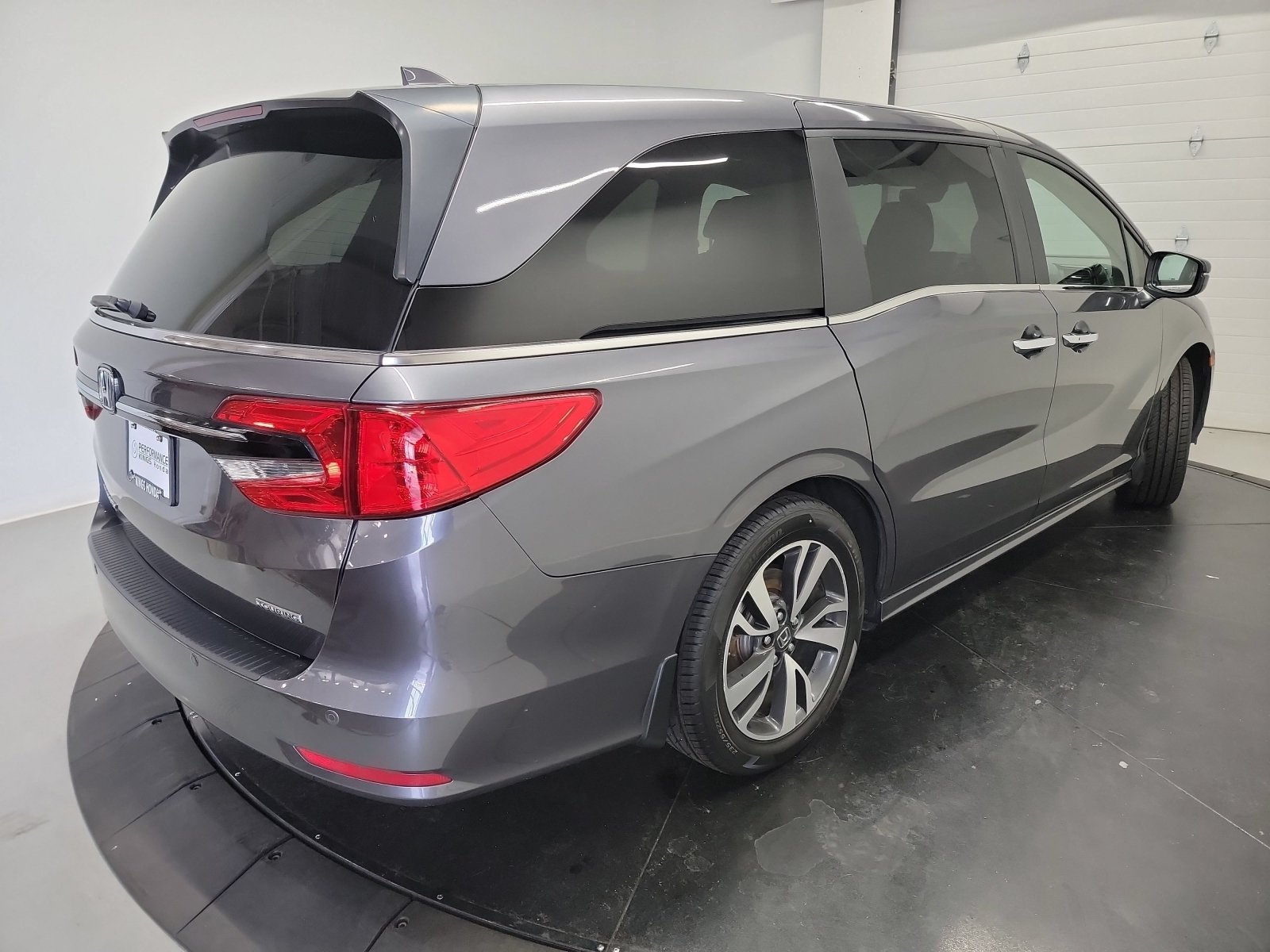 Certified 2023 Honda Odyssey Touring image 9