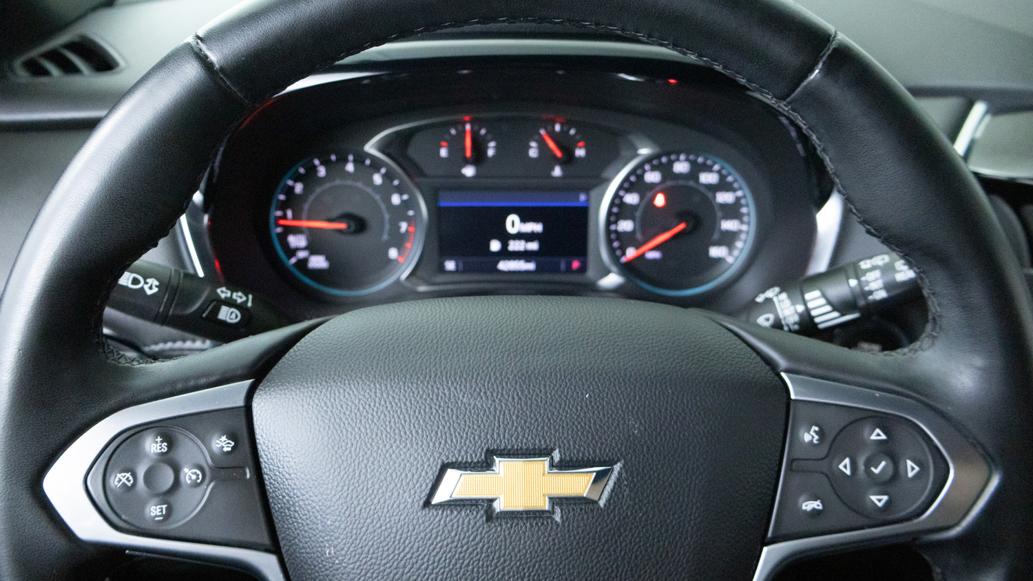 Used 2023 Chevrolet Traverse LT AWD/4WD image 16