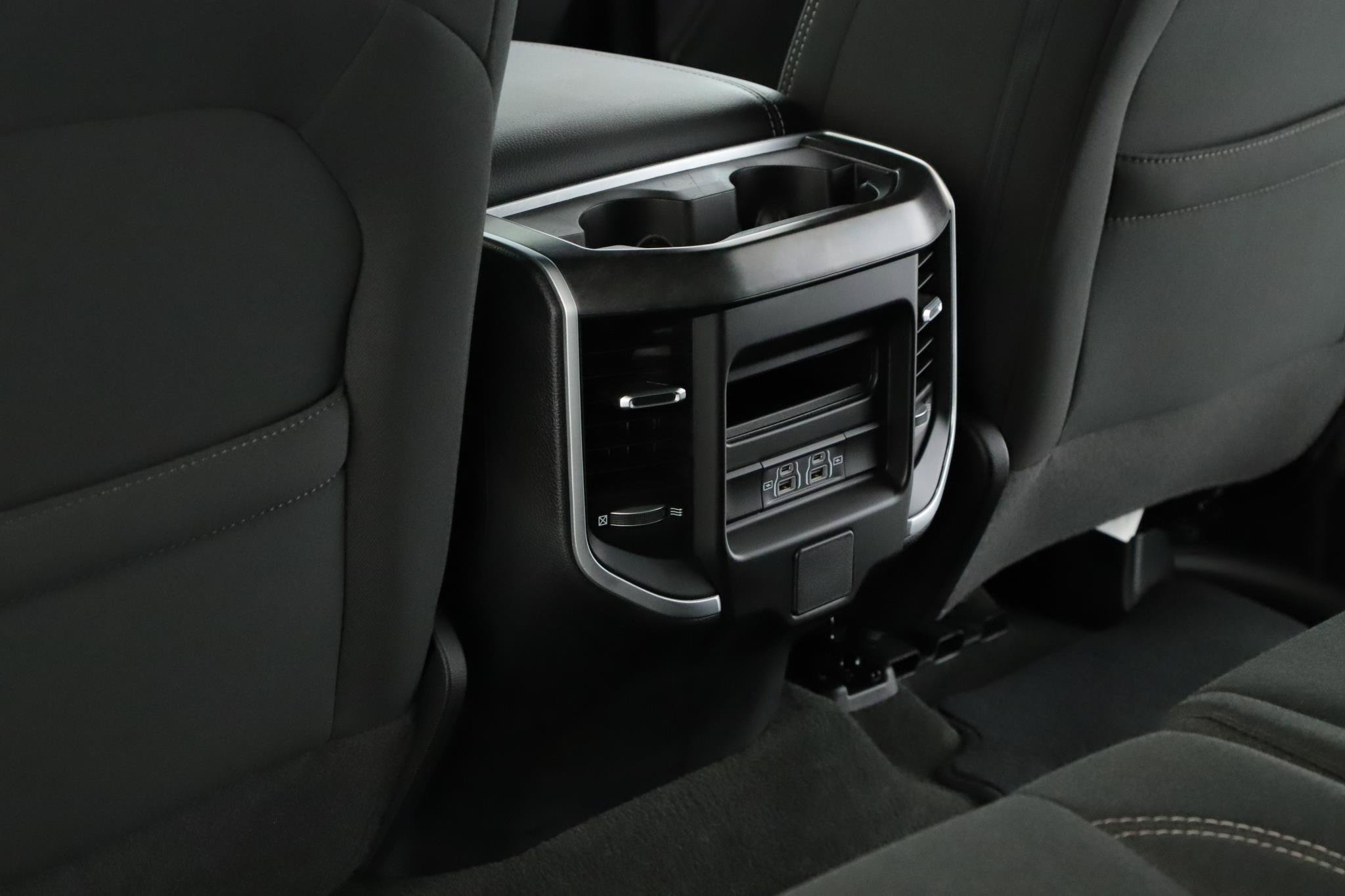 Used 2023 RAM 1500 Big Horn AWD/4WD image 6