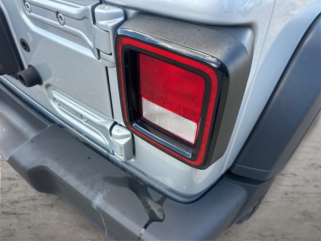 Used 2022 Jeep Wrangler Unlimited Sport AWD/4WD image 23