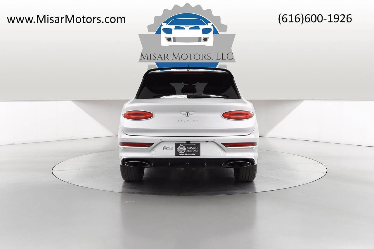 Used 2021 Bentley Bentayga Speed image 4