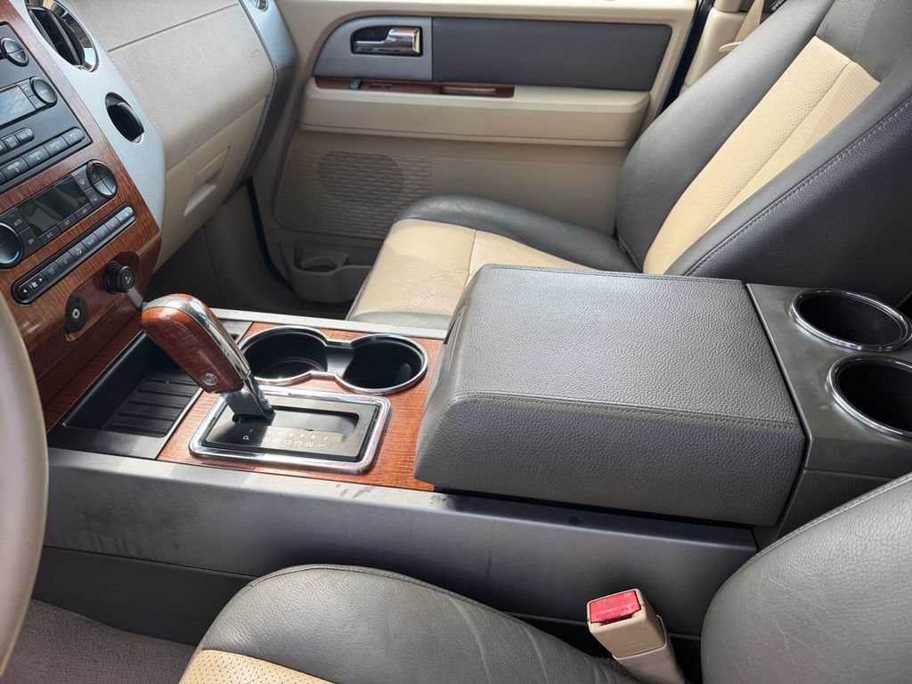 Used 2007 Ford Expedition Eddie Bauer AWD/4WD image 10