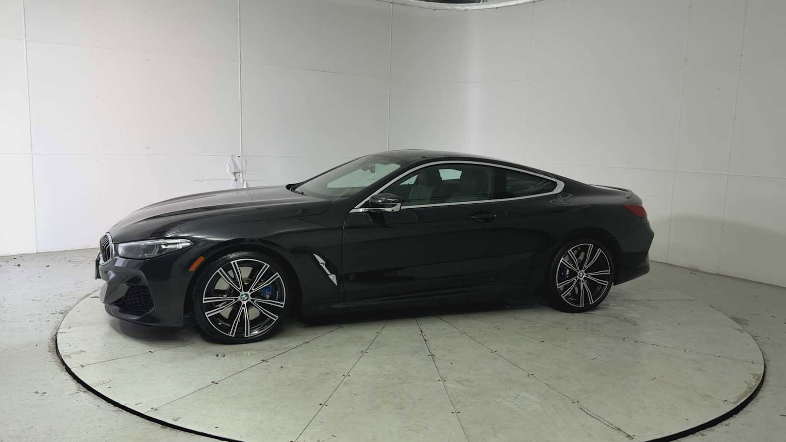 Used 2019 BMW M850i xDrive M850i xDrive w/ Comfort Seating Package image 6