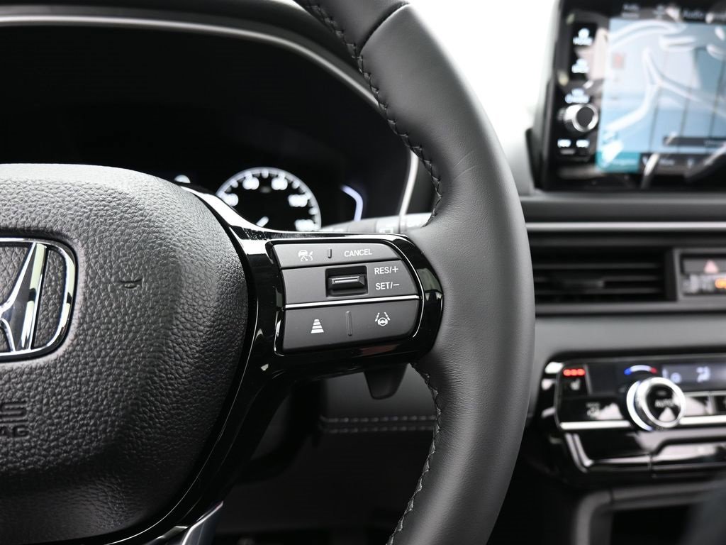 New 2025 Honda Pilot Touring image 51