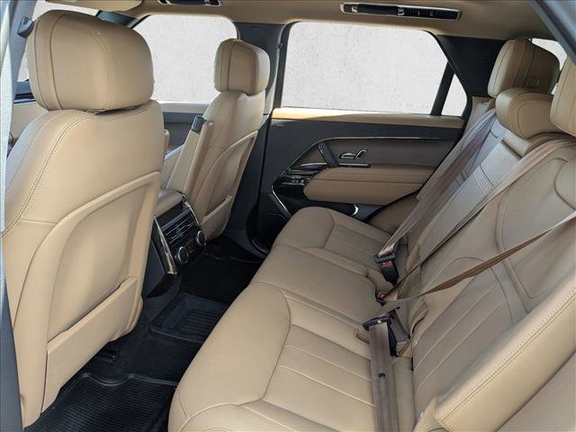 Used 2023 Land Rover Range Rover Sport SE image 18