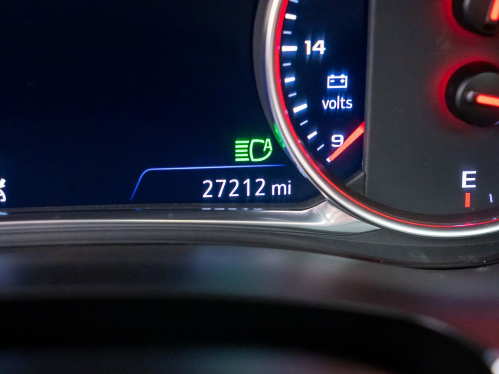 Used 2023 Chevrolet Traverse Premier w/ LPO, Floor Liner Package AWD/4WD image 24