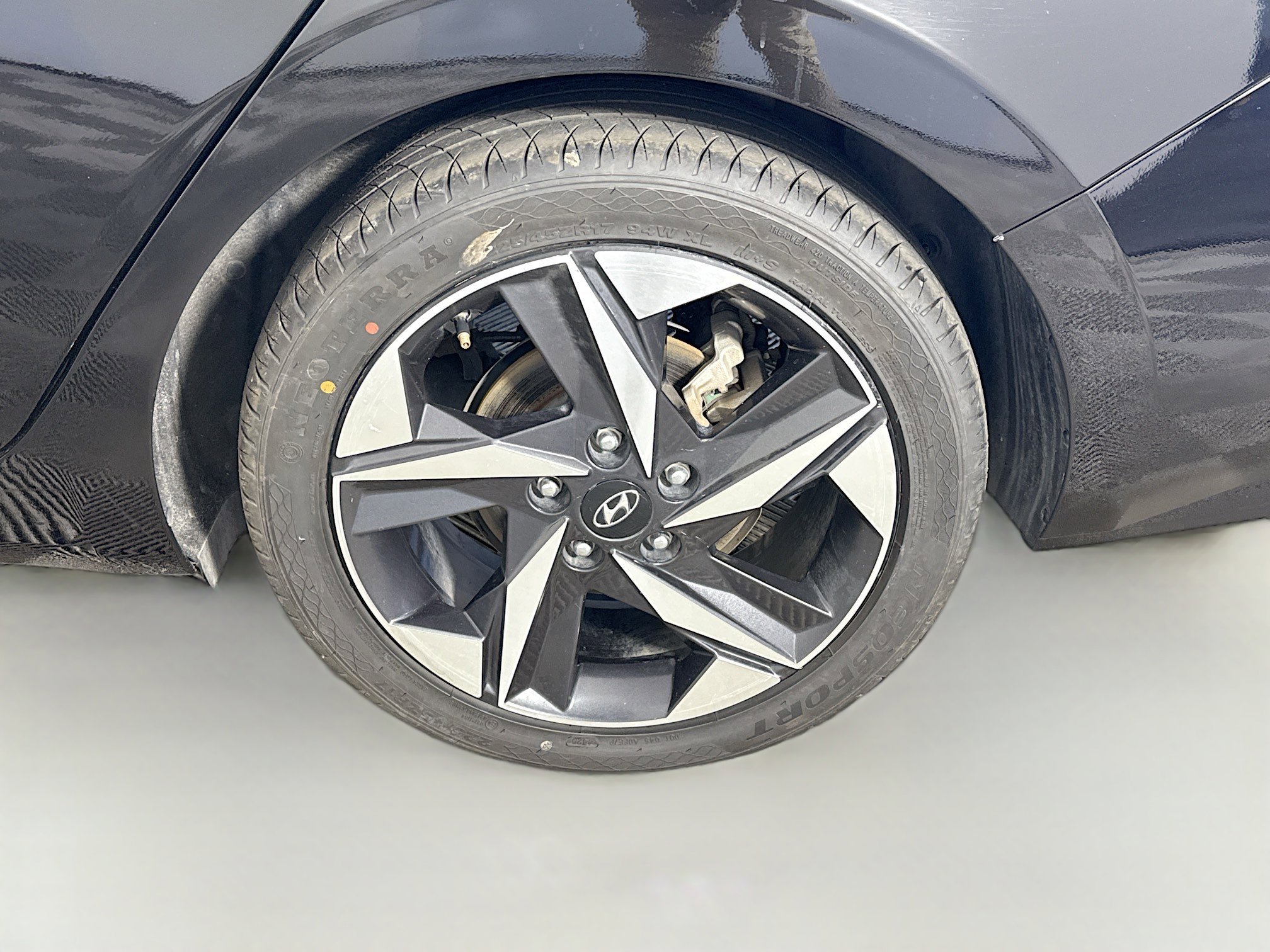 Used 2022 Hyundai Elantra SEL w/ Convenience + Premium Package image 36