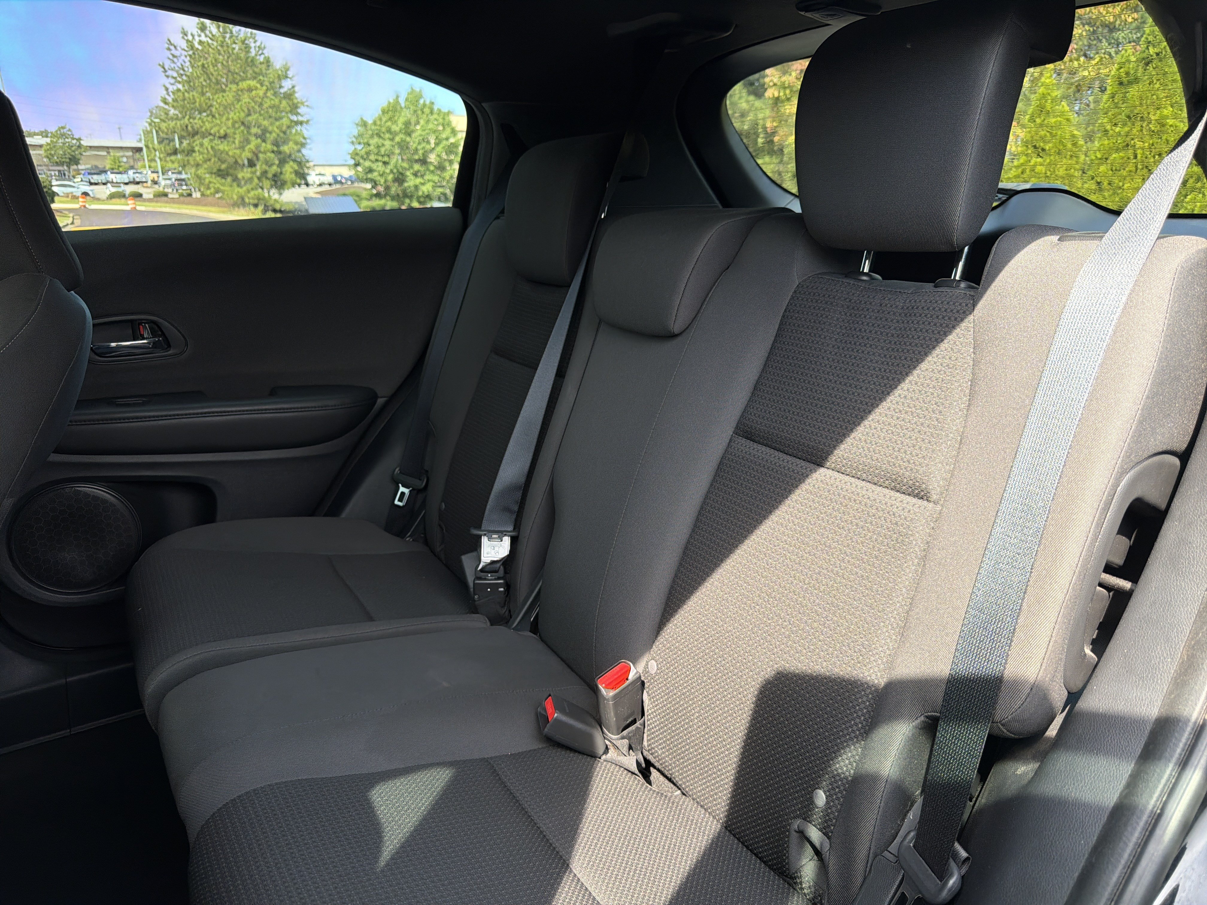 Used 2019 Honda HR-V Sport image 8