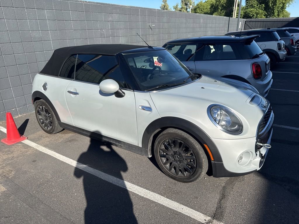 Used 2018 MINI Cooper S image 2