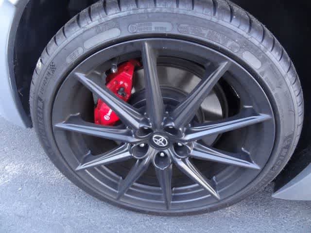 Used 2025 Toyota GR86 Premium w/ Performance Package RWD image 11