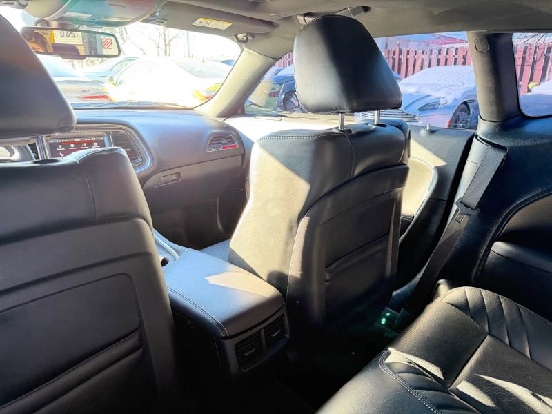 Used 2018 Dodge Challenger SRT Hellcat image 16